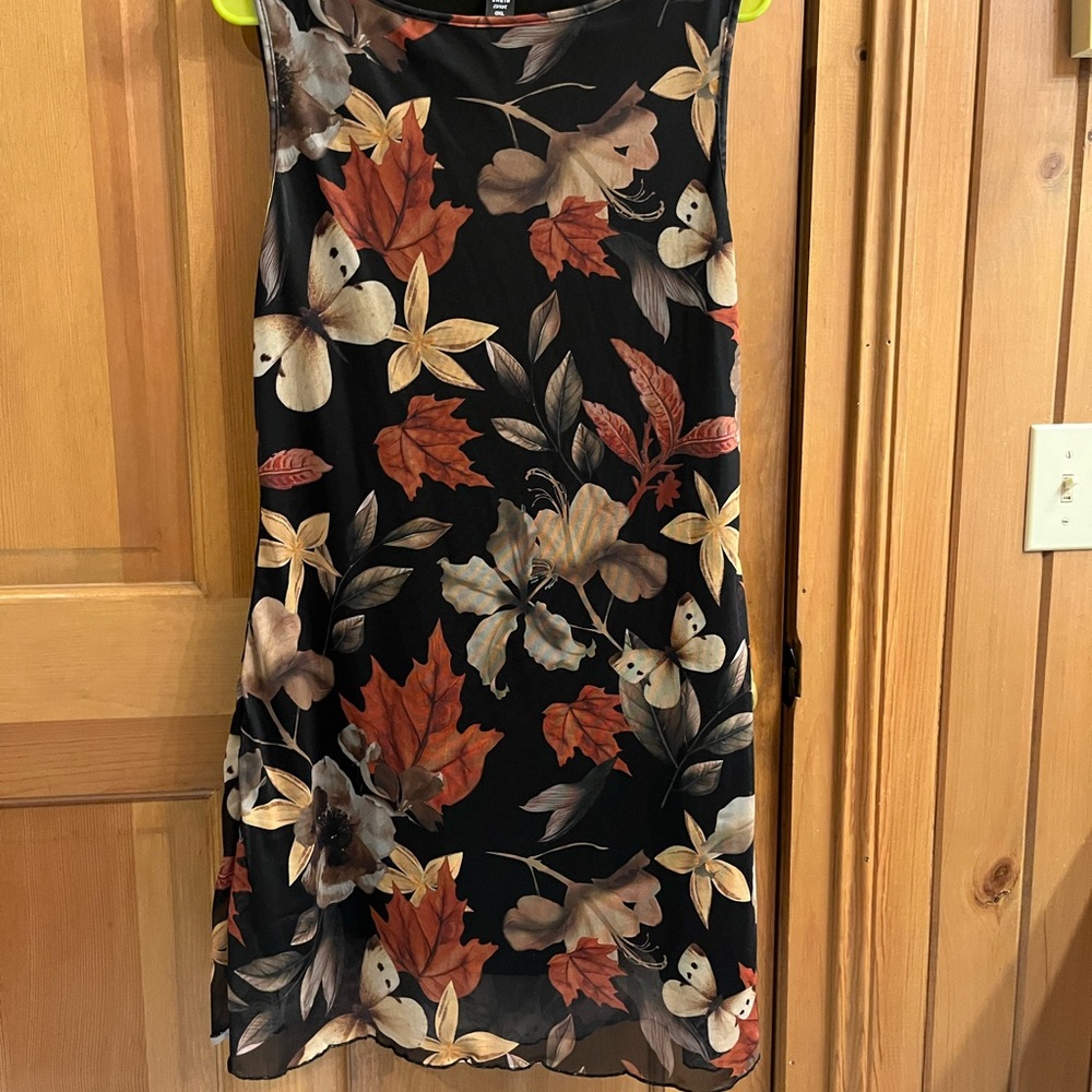 SHEIN Black Floral Mini Dress